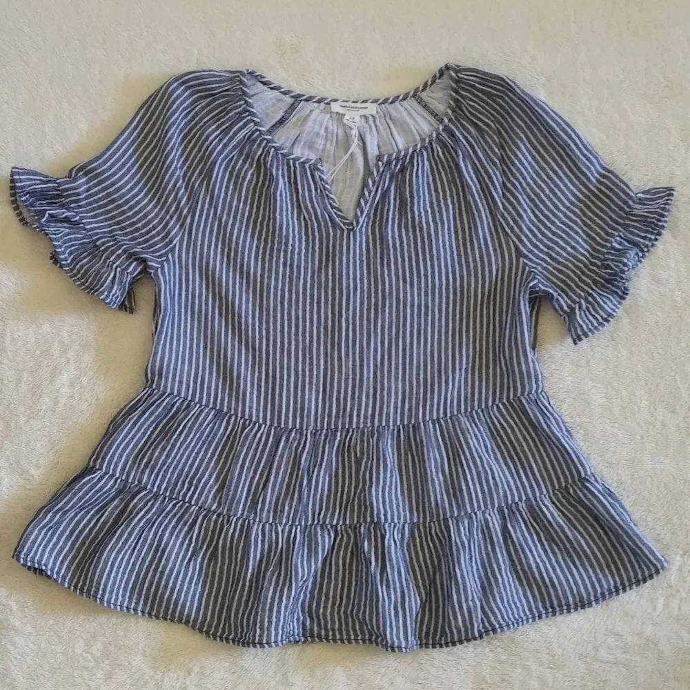 beachlunchlounge🏖️ Akia Ruffled Tiered Top - NWT